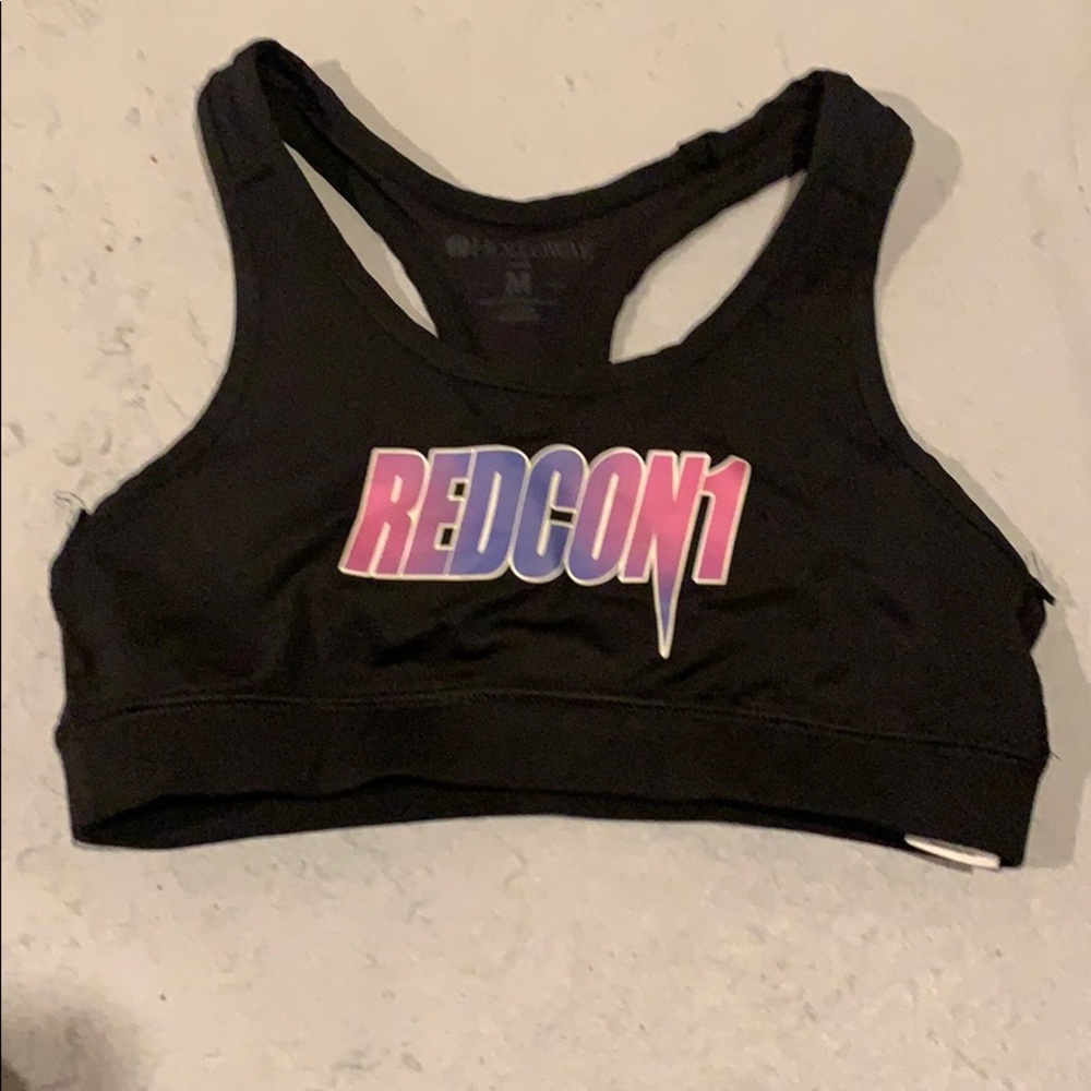 RC1 sports bra